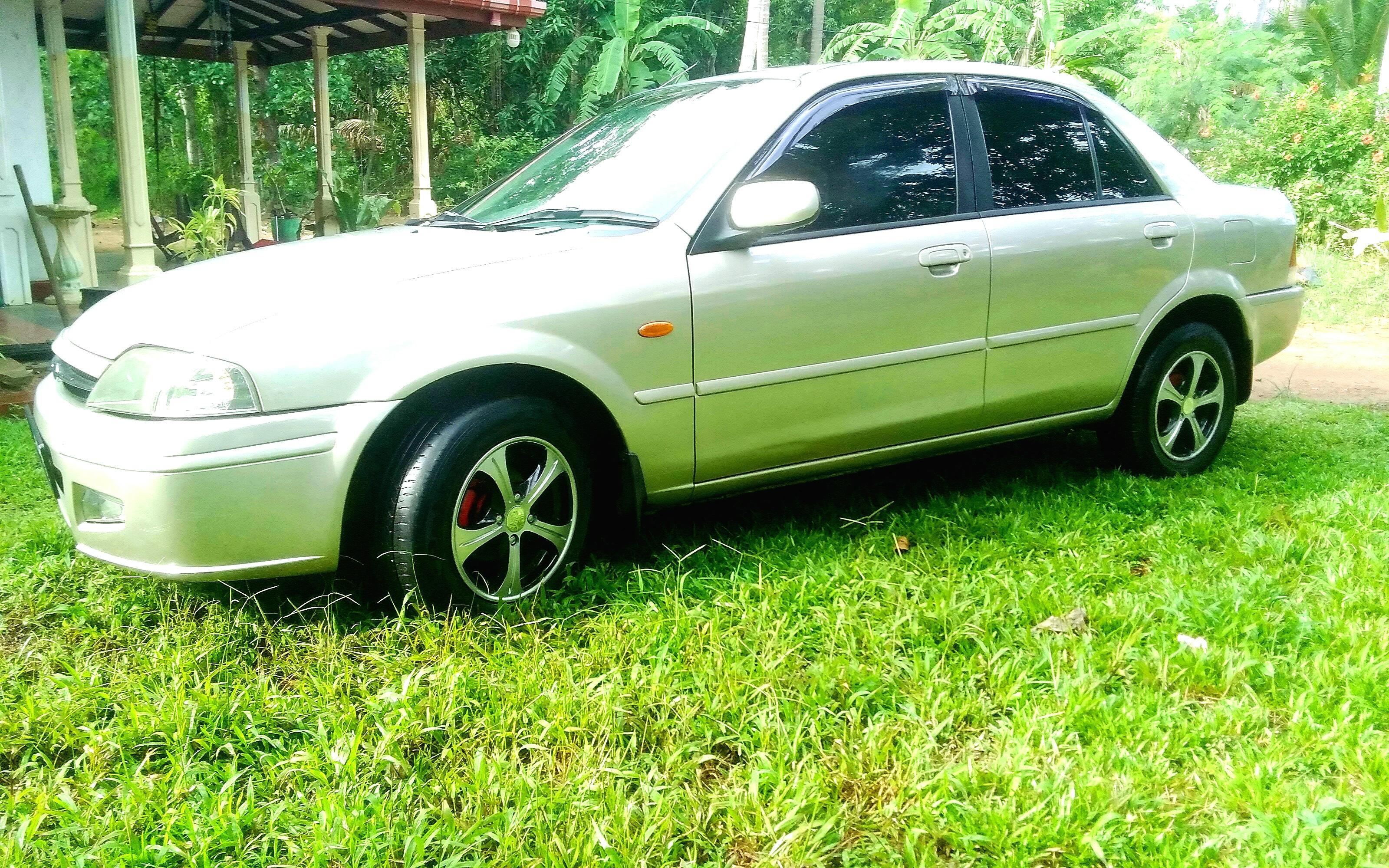 Ford lesar 2002