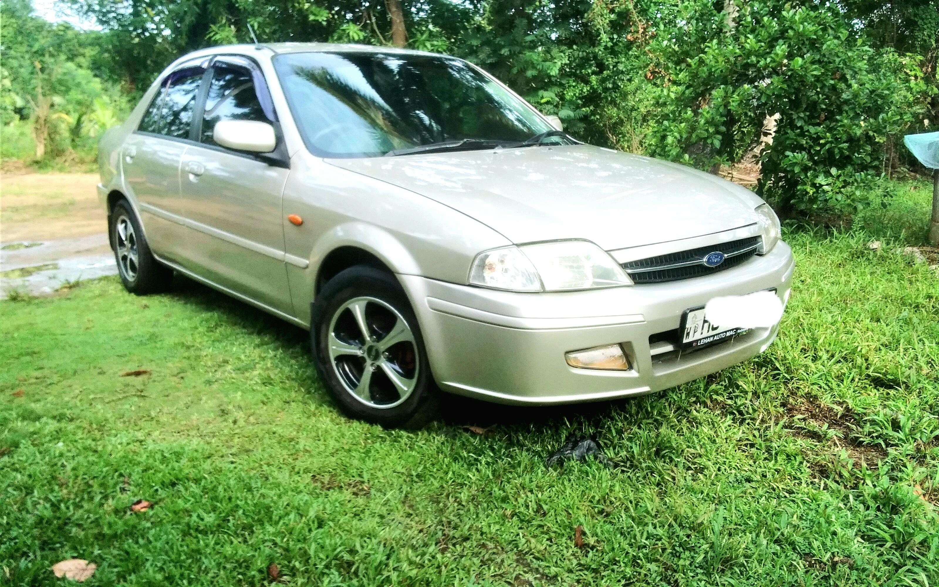 Ford lesar 2002